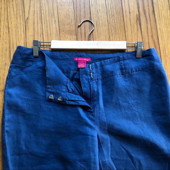 Sunny Leigh • Linen Bermuda Shorts - Picture 2 of 5